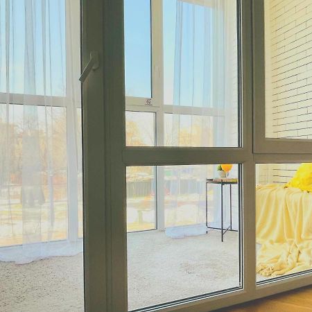 Уютная Стильная Квартира Возле Центрального Парка Горького! Apartamento Almatý Exterior foto